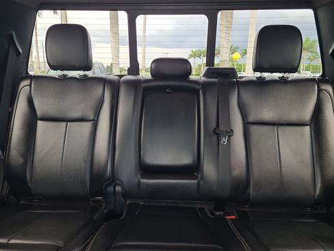 Used 2021 Ford F250 Lariat w/ Lariat Value Package AWD/4WD image 11
