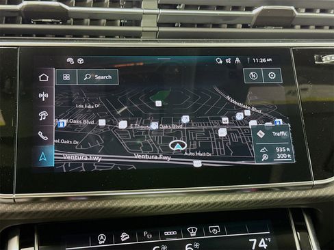 New 2025 Audi RS Q8 performance image 13