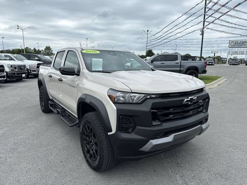 Used 2026 Chevrolet Colorado Trail Boss AWD/4WD image 15