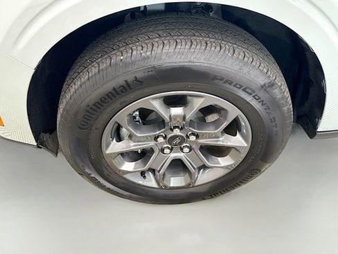 Used 2024 Ford Maverick XLT image 28