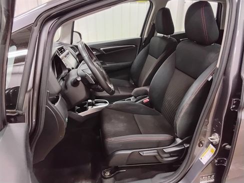 Used 2018 Honda Fit Sport image 10