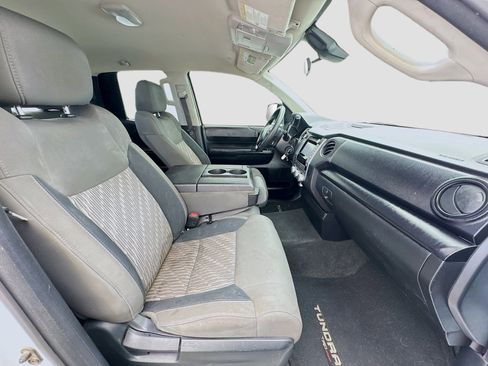 Used 2019 Toyota Tundra SR RWD image 18