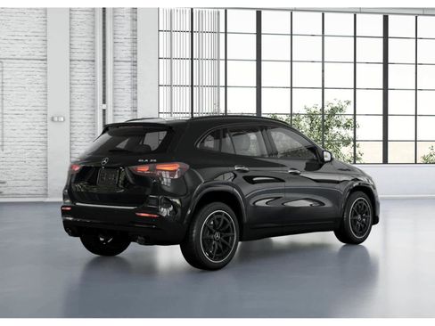 New 2025 Mercedes-Benz GLA 35 AMG 4MATIC image 20