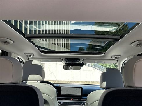New 2025 Kia Sorento EX w/ EX Panoramic Sunroof Package image 8