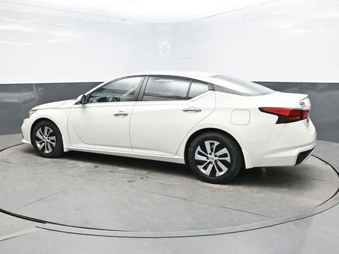 Used 2020 Nissan Altima 2.5 S FWD image 4