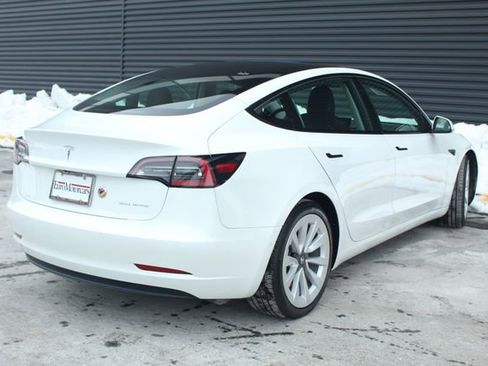 Used 2022 Tesla Model 3 Long Range image 8