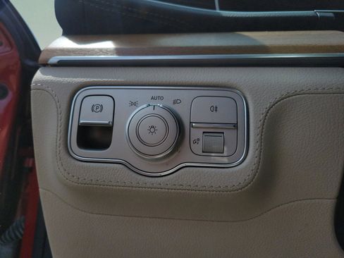 Certified 2024 Mercedes-Benz GLE 350 4MATIC image 20