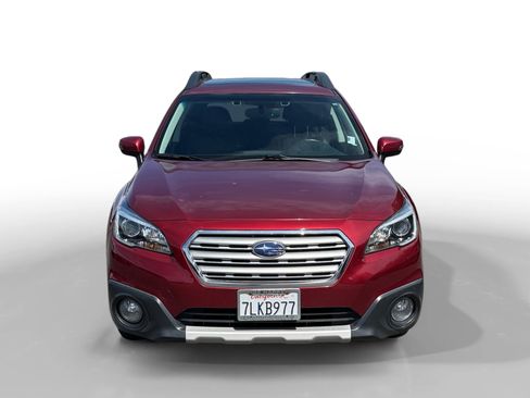 Used 2015 Subaru Outback 2.5i Limited AWD/4WD image 8