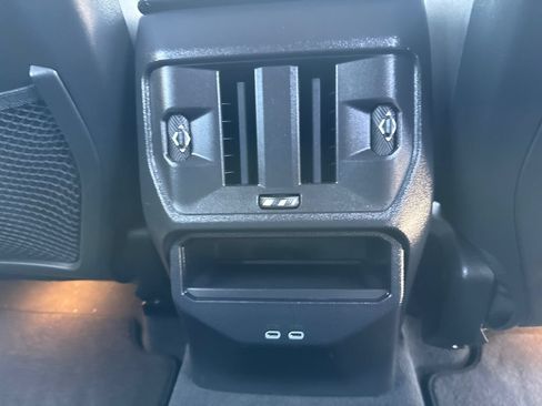 Used 2026 BMW X3 xDrive30i w/ Premium Package AWD/4WD image 17
