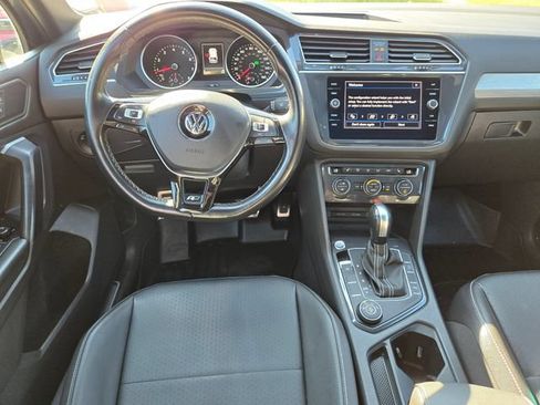 Used 2021 Volkswagen Tiguan SE R-Line AWD/4WD image 19