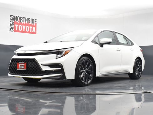 Used 2023 Toyota Corolla SE FWD image 31