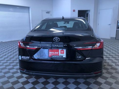 Used 2025 Toyota Camry LE image 14