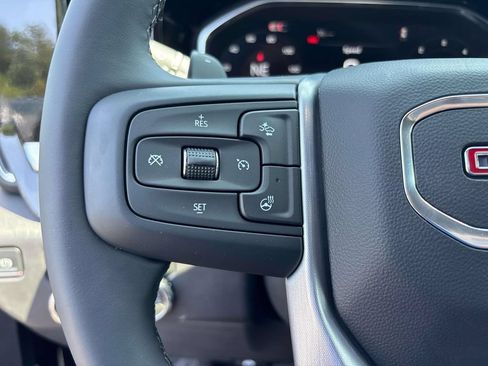 New 2026 GMC Sierra 1500 SLT w/ SLT Premium Package AWD/4WD image 9