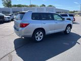 Used 2010 Toyota Highlander Limited image 4