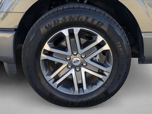 Used 2022 Ford F150 XL w/ STX Appearance Package image 23