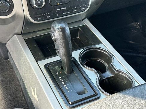 Used 2017 Ford Expedition EL XLT image 22