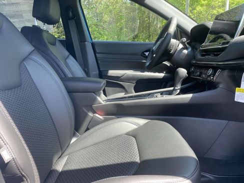 New 2026 Jeep Compass Latitude AWD/4WD image 15