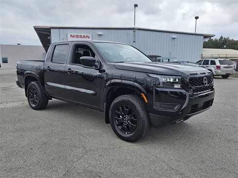 New 2026 Nissan Frontier SV w/ All-Weather Content Package image 15