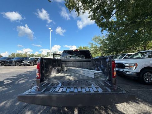 Used 2022 RAM 1500 Big Horn AWD/4WD image 10