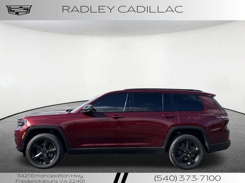 Used 2024 Jeep Grand Cherokee L Altitude image 18