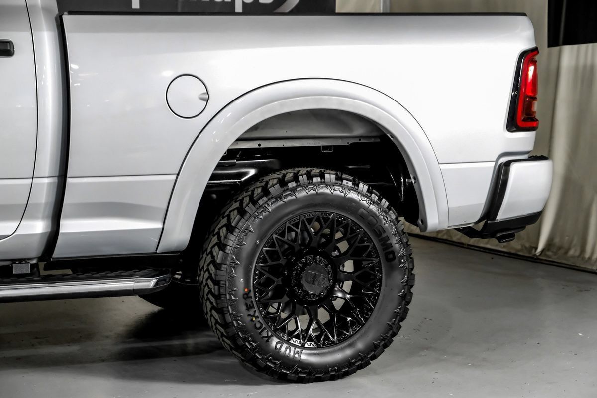 Used 2026 RAM 2500 Big Horn AWD/4WD image 14