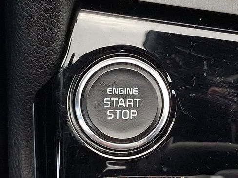 Used 2024 Kia Sportage SX image 25