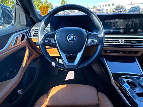 Used 2023 BMW i4 eDrive40 w/ Premium Package RWD image 11