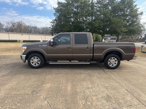 Used 2015 Ford F250 Lariat w/ Lariat Ultimate Package image 8