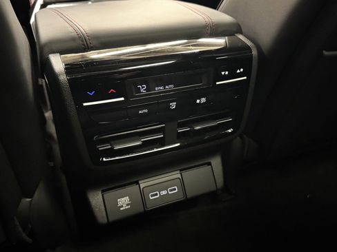 Used 2023 Acura MDX A-Spec image 33