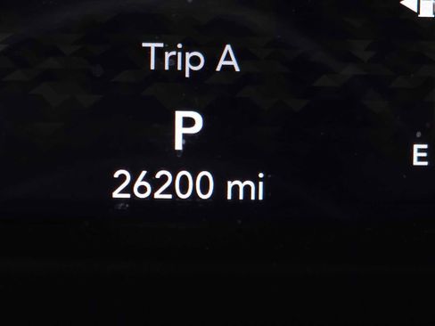 Used 2023 Jeep Wrangler Unlimited Rubicon 392 image 33