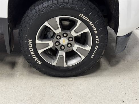 Used 2016 Chevrolet Colorado Z71 AWD/4WD image 10