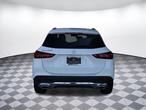 New 2026 Mercedes-Benz GLA 250 image 10