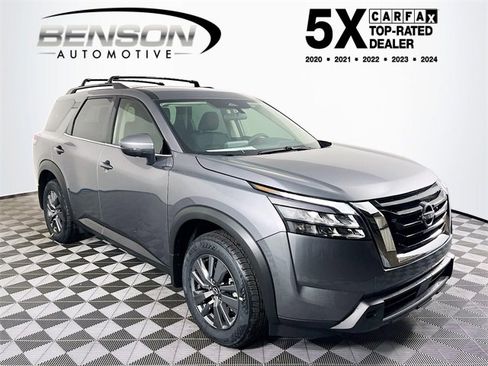 New 2025 Nissan Pathfinder SV image 1