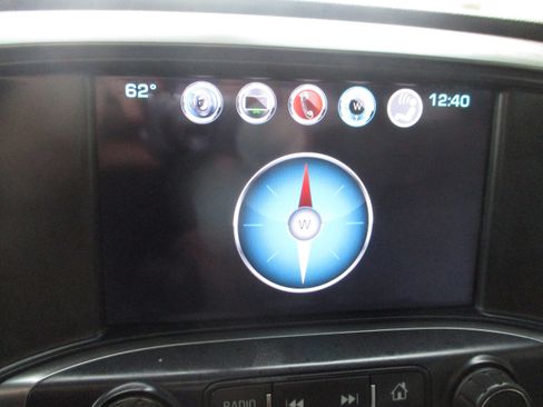 Used 2018 Chevrolet Silverado 1500 LT w/ All Star Edition image 18