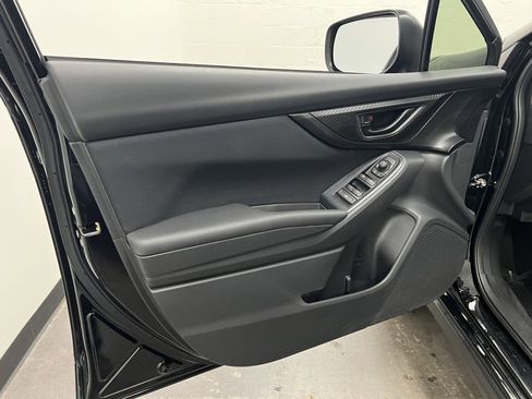 Certified 2020 Subaru Crosstrek 2.0i image 20