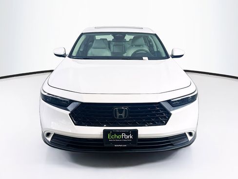 Used 2023 Honda Accord EX image 2