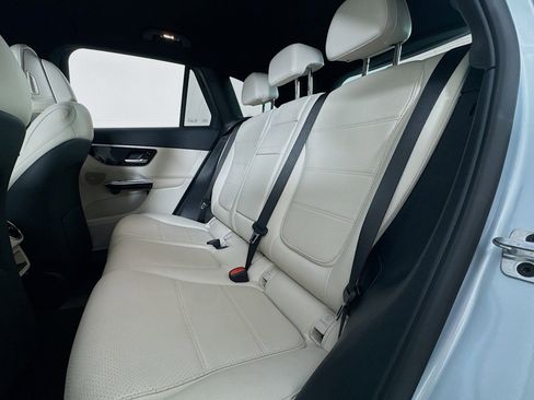 Certified 2026 Mercedes-Benz GLC 300 image 7