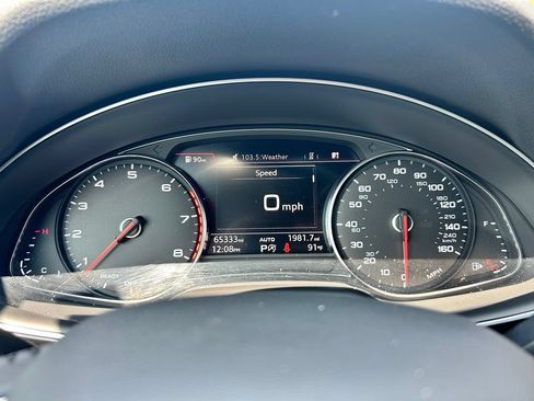 Used 2019 Audi Q7 3.0T Premium AWD/4WD image 25