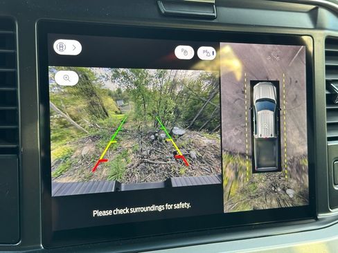 New 2026 Ford F350 XLT w/ XLT Premium Package AWD/4WD image 15