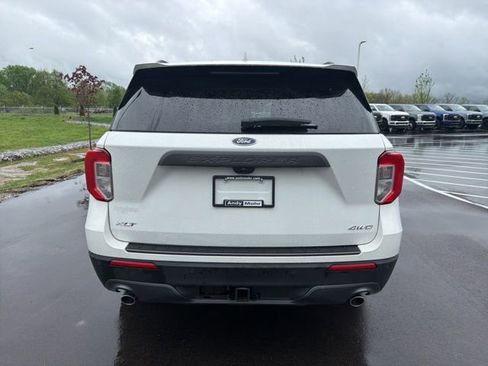 Certified 2023 Ford Explorer XLT w/ Equipment Group 202A image 8