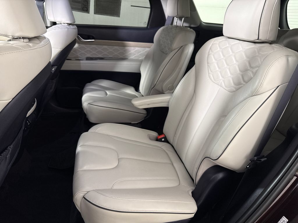 Used 2022 Hyundai Palisade Calligraphy FWD image 12