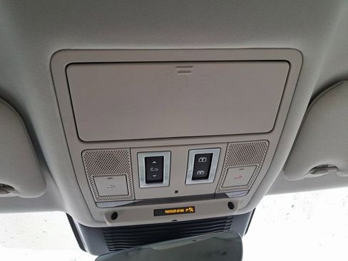 Used 2021 Jaguar F-PACE S image 18