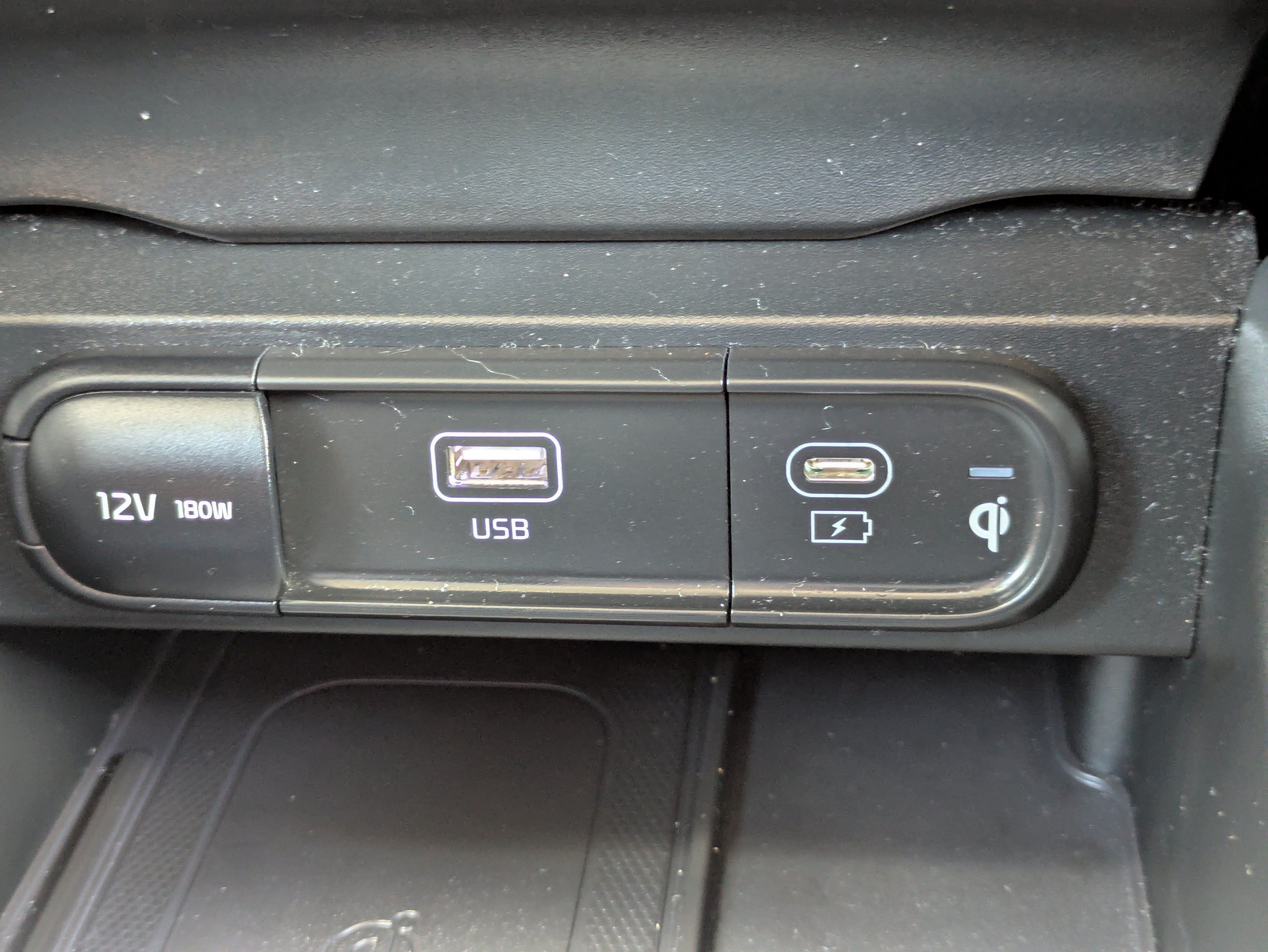 Certified 2024 Kia Telluride S w/ S Sunroof Package FWD image 27