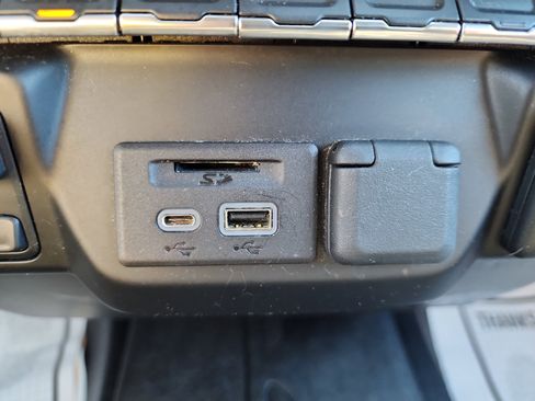 Certified 2021 Chevrolet Silverado 1500 LT image 14