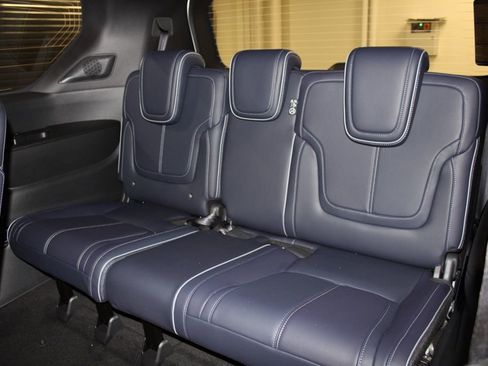 New 2026 INFINITI QX80 4WD image 49