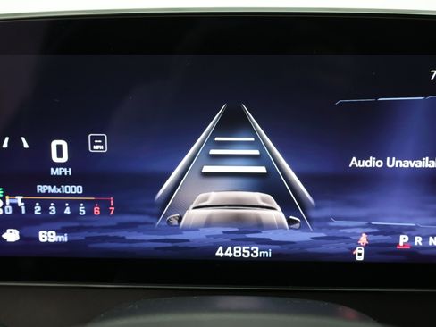 Used 2025 Chevrolet Traverse LT w/ Driver Confidence Package FWD image 27