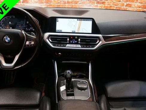 Used 2019 BMW 330i xDrive Sedan w/ Premium Package AWD/4WD image 11