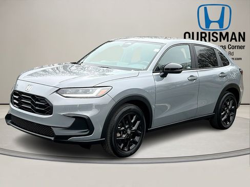 Used 2023 Honda HR-V Sport image 2