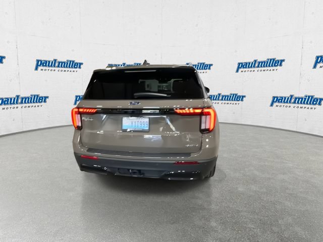 Used 2026 Ford Explorer ST-Line w/ ST-Line Street Pack AWD/4WD image 10