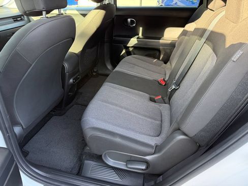 Used 2024 Hyundai Ioniq 5 SEL RWD image 17